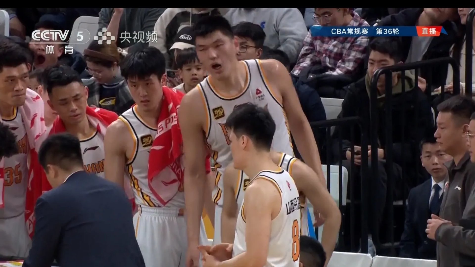 赛前NBA总决赛焦点战，广厦男篮绝杀压哨，话题不断，团队化学反应显著的简单介绍